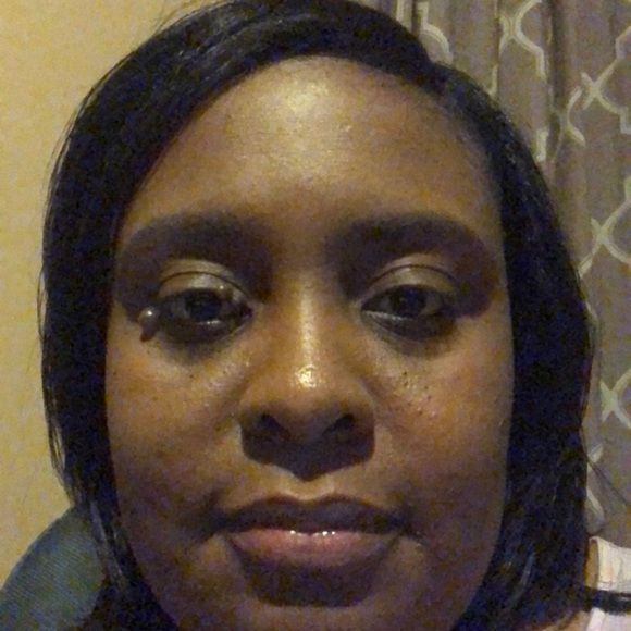 Meet your Posher, Lachanda - Picture 1 of 1